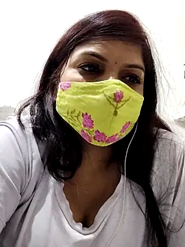 Snapshot of illay_love chatting on December 1, 2025, 6:46 pm illay love online show from December 1, 2025, 6:46 pm