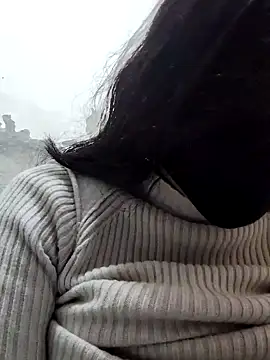 Snapshot of illay_love chatting on December 22, 2025, 6:32 am illay love online show from December 22, 2025, 6:32 am