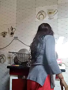 illay love online show from February 5, 2026, 5:56 am