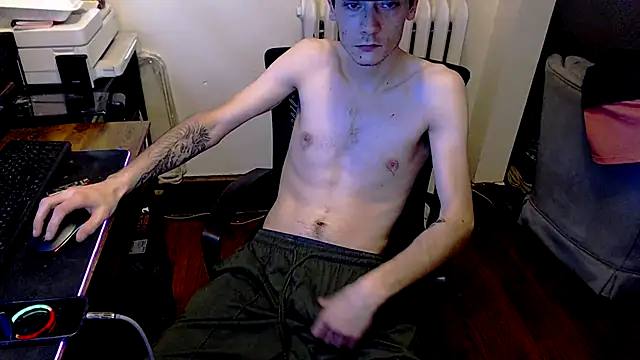 Snapshot of MrKingDick607 chatting on October 22, 2025, 12:27 pm MrKingDick607 online show from October 22, 2025, 12:27 pm