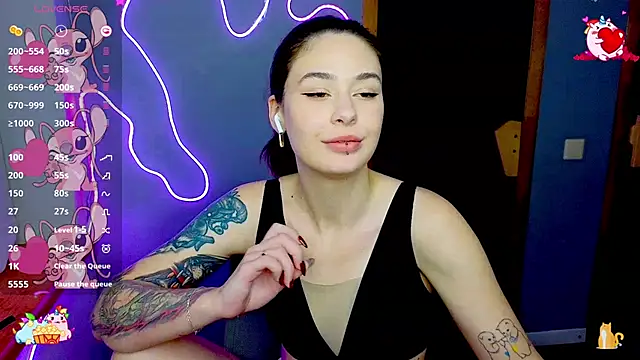 NataliMillers online show from February 2, 2025, 4:00 pm
