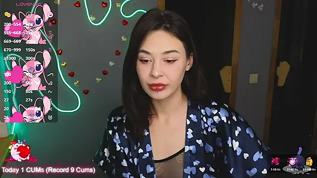 NataliMillers online show from March 18, 2025, 12:47 pm