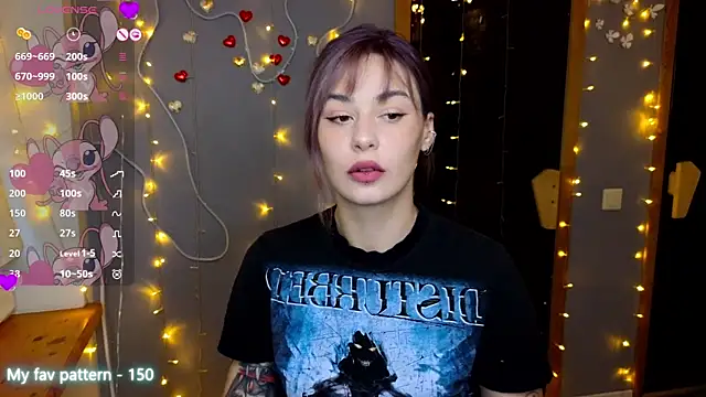 NataliMillers online show from September 18, 2025, 5:42 am