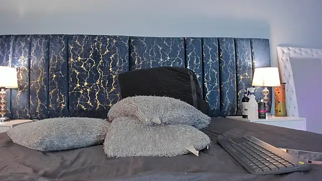 Sophia Lemos online show from January 17, 2026, 2:00 pm