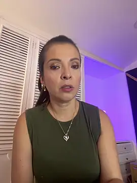 Adel Nesbiit online show from June 16, 2026, 7:49 pm