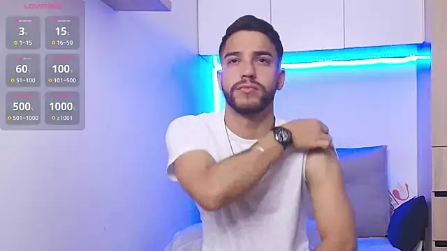 Snapshot of Leandro_valenzuela chatting on May 31, 2026, 10:00 am Leandro valenzuela online show from May 31, 2026, 10:00 am