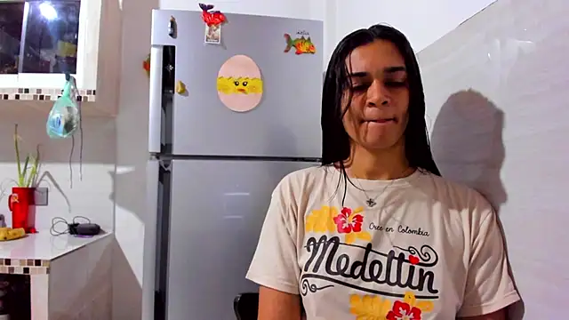 Snapshot of Biancasantillana chatting on October 20, 2025, 7:14 pm Biancasantillana online show from October 20, 2025, 7:14 pm