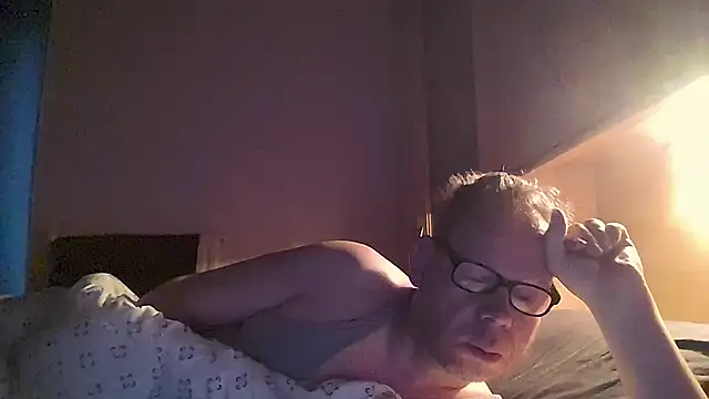 kinkyslet8 online show from November 2, 2025, 8:28 am