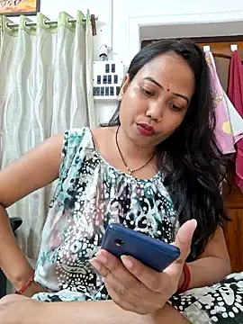 DREAM GIRL-30 online show from March 4, 2025, 7:30 am