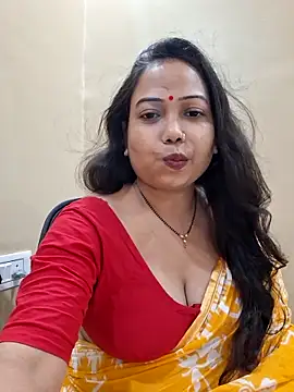 DREAM GIRL-30 online show from May 4, 2026, 3:52 pm