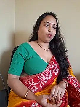 DREAM GIRL-30 online show from May 6, 2026, 7:46 am