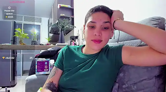 Charlee pink online show from February 16, 2025, 8:43 am