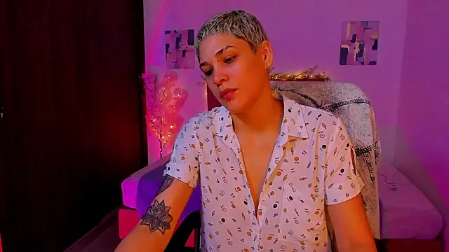 Charlee pink online show from October 13, 2025, 6:19 pm