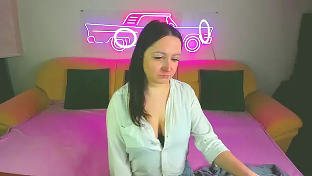 AngellLika online show from March 19, 2025, 4:55 pm