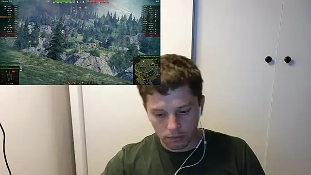 Snapshot of BigL0ve chatting on September 16, 2025, 2:29 pm BigL0ve online show from September 16, 2025, 2:29 pm