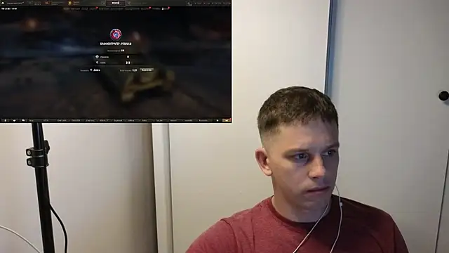 Snapshot of BigL0ve chatting on September 22, 2025, 2:08 pm BigL0ve online show from September 22, 2025, 2:08 pm