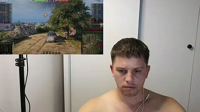 Snapshot of BigL0ve chatting on October 11, 2025, 3:21 pm BigL0ve online show from October 11, 2025, 3:21 pm