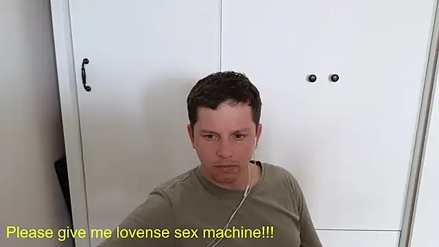 BigL0ve online show from May 9, 2026, 5:23 am
