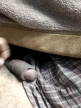 AssamSilchar93 online show from December 18, 2024, 1:34 pm