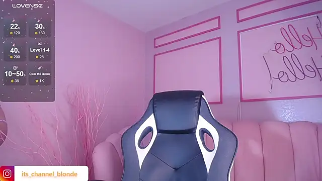 Snapshot of channel_blonde_a chatting on January 25, 2025, 1:41 pm channel blonde a online show from January 25, 2025, 1:41 pm