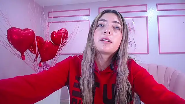 Snapshot of channel_blonde_a chatting on February 6, 2025, 7:40 pm channel blonde a online show from February 6, 2025, 7:40 pm