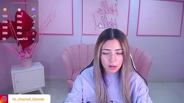 Snapshot of channel_blonde_a chatting on February 11, 2025, 4:35 pm channel blonde a online show from February 11, 2025, 4:35 pm