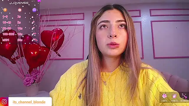 Snapshot of channel_blonde_a chatting on February 18, 2025, 7:52 pm channel blonde a online show from February 18, 2025, 7:52 pm