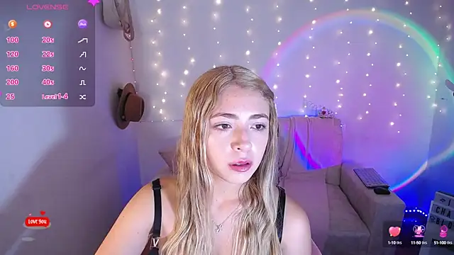 Snapshot of channel_blonde_a chatting on March 14, 2025, 5:35 pm channel blonde a online show from March 14, 2025, 5:35 pm