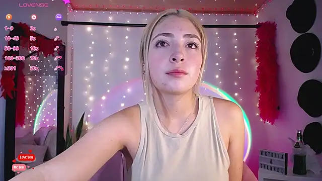 Snapshot of channel_blonde_a chatting on March 20, 2025, 6:31 pm channel blonde a online show from March 20, 2025, 6:31 pm