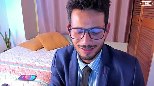 Nicholasrodrii online show from January 16, 2026, 12:03 am