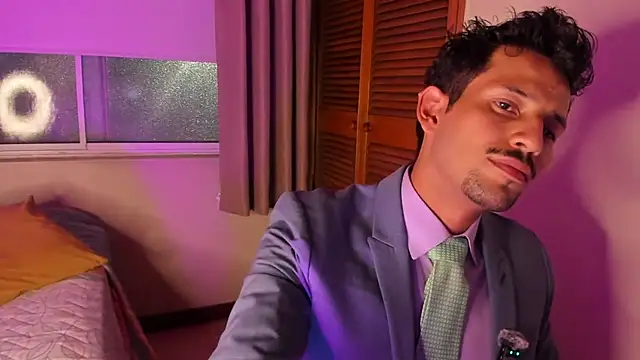 Nicholasrodrii online show from February 10, 2026, 12:04 am