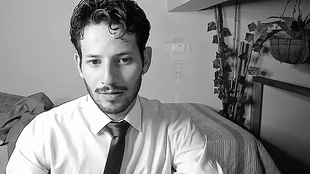 Snapshot of Nicholasrodrii chatting on June 27, 2026, 11:54 pm Nicholasrodrii online show from June 27, 2026, 11:54 pm