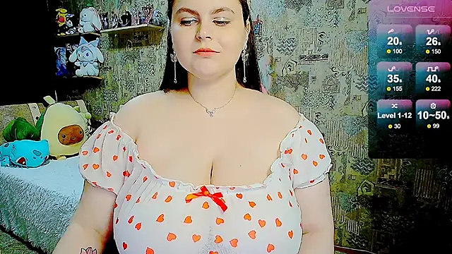 WhisperInTheDarkk online show from May 8, 2026, 10:37 pm