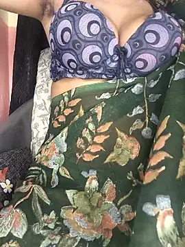 baby soni78690 online show from December 1, 2025, 4:34 pm