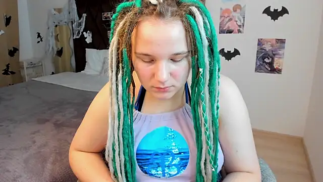 Snapshot of GloriaHylivi chatting on December 12, 2024, 3:27 pm GloriaHylivi online show from December 12, 2024, 3:27 pm