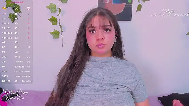 Snapshot of Mxss_Honey chatting on February 21, 2026, 3:40 am Mxss Honey online show from February 21, 2026, 3:40 am