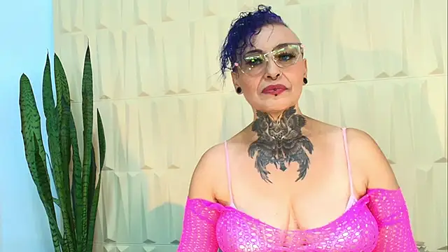 SandyyRose online show from March 12, 2025, 5:49 pm