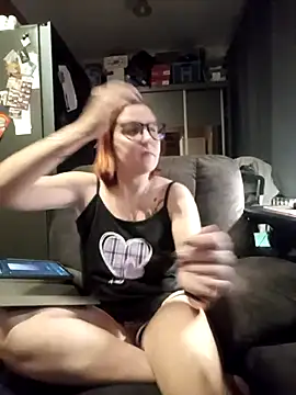 Snapshot of Marie1992PL chatting on November 7, 2025, 6:41 pm Marie1992PL online show from November 7, 2025, 6:41 pm