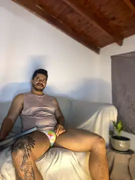 AndresSmith   online show from April 23, 2026, 8:02 am