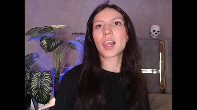 Bianca ks online show from October 11, 2025, 3:17 am