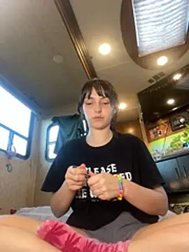 Snapshot of Primordial_Juices chatting on April 8, 2026, 1:38 am Primordial Juices online show from April 8, 2026, 1:38 am