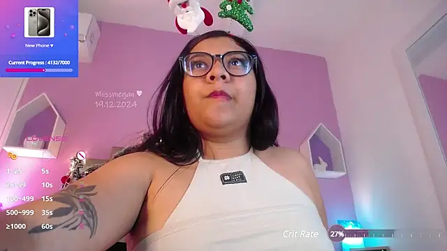 MeghanBurn online show from December 19, 2024, 3:41 pm