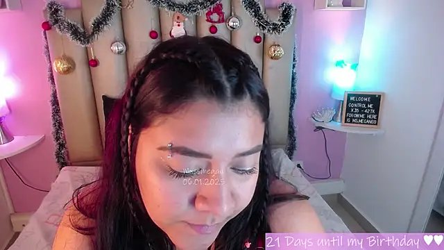 MeghanBurn online show from January 6, 2025, 3:29 pm