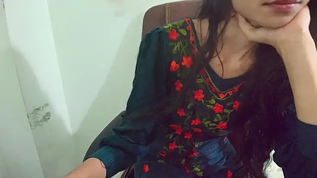 Srabontii online show from March 6, 2025, 1:37 am