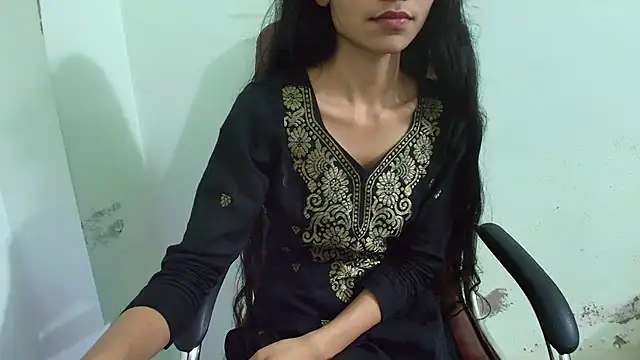 Srabontii online show from March 8, 2025, 9:17 am
