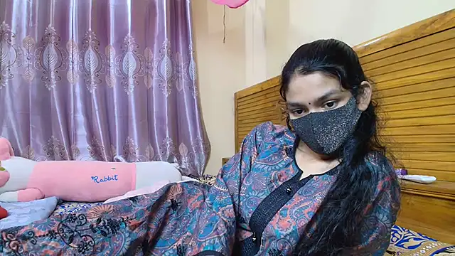 Srabontii online show from November 30, 2025, 11:25 am