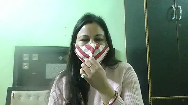 couplesuni online show from February 10, 2025, 4:30 am