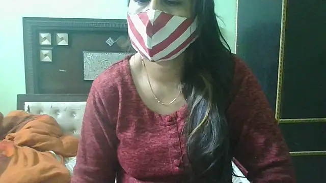 couplesuni online show from February 22, 2025, 10:40 am