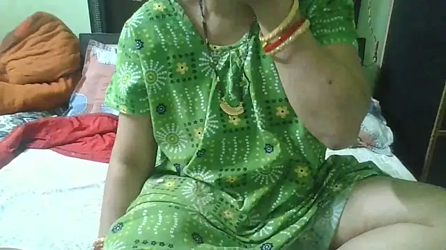 couplesuni online show from October 26, 2025, 2:01 pm