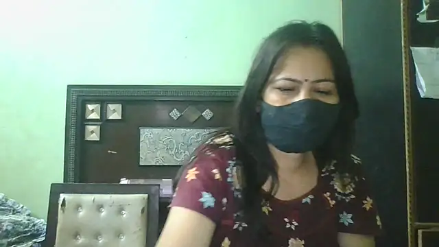 Snapshot of couplesuni chatting on May 13, 2026, 6:49 pm couplesuni online show from May 13, 2026, 6:49 pm